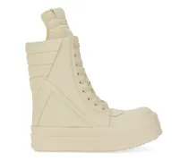 Low-Top Sneaker 