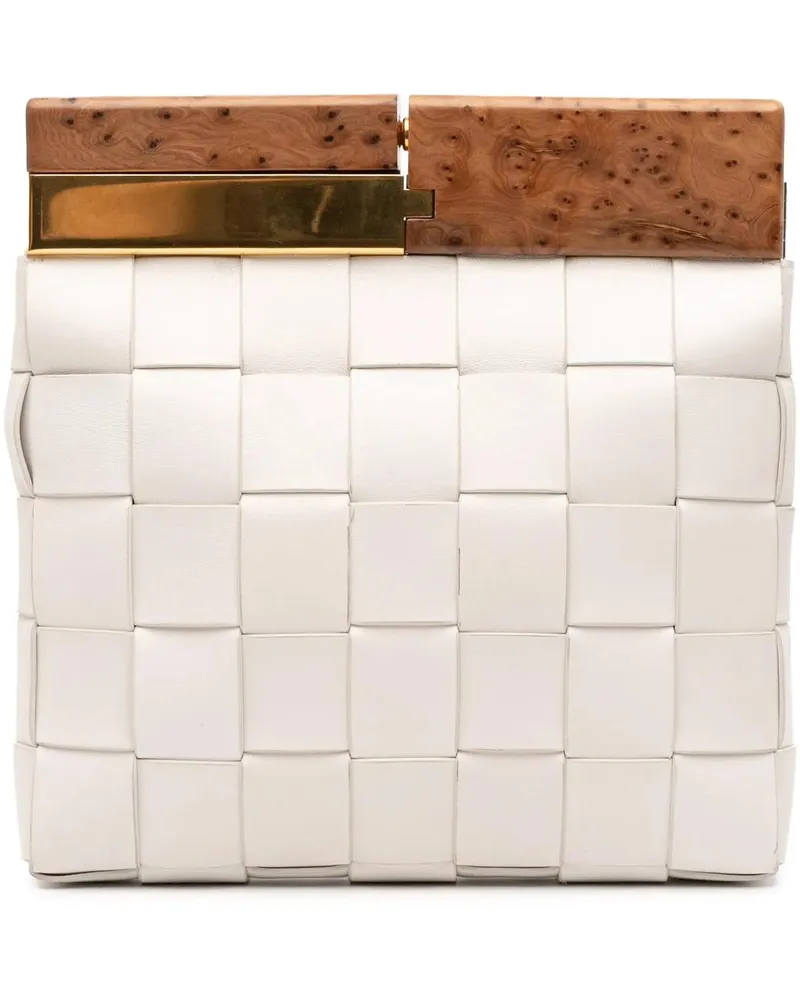Bottega Veneta Clutches Lambskin Maxi Intrecciato The Snap Clutch weiß Weiß