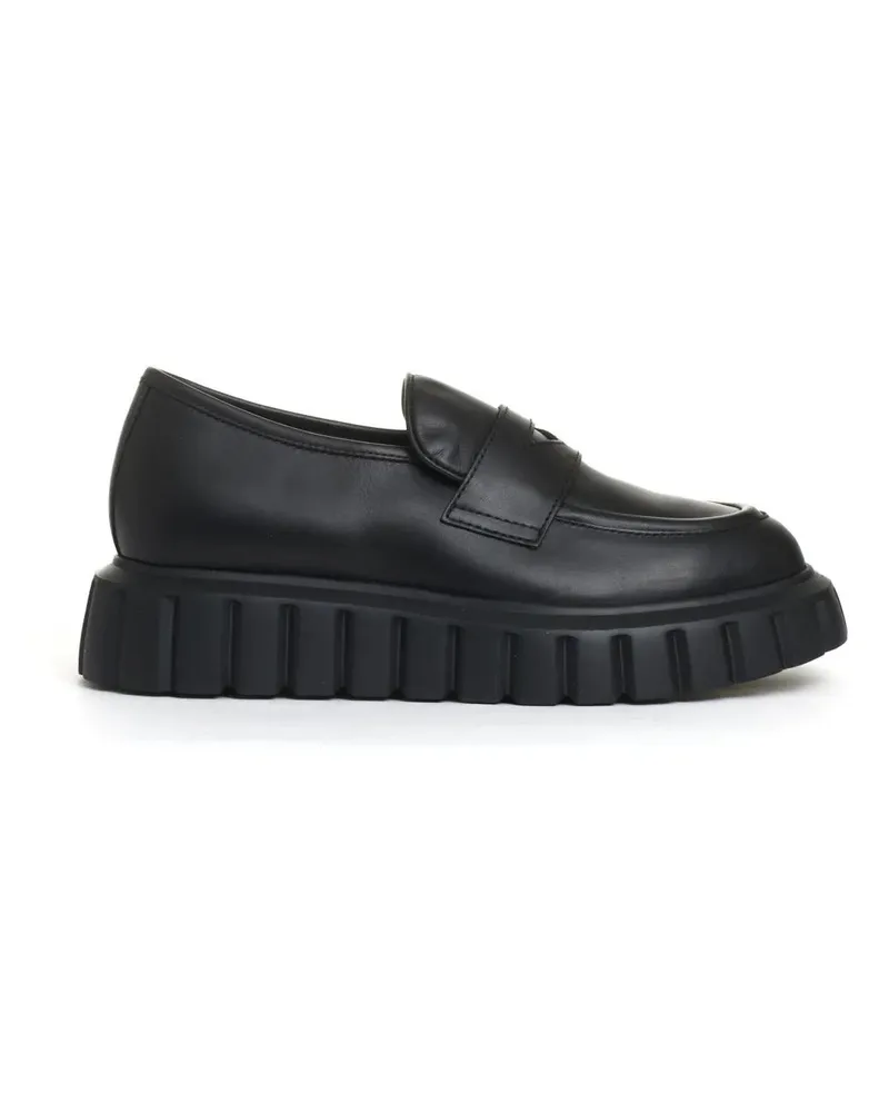 Voile Blanche Black Leather Loafer With Striped Rubber Sole schwarz Schwarz