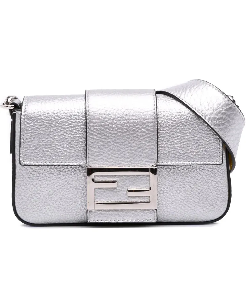 Fendi Hobo Bags Leather Baguette Crossbody silberfarben 