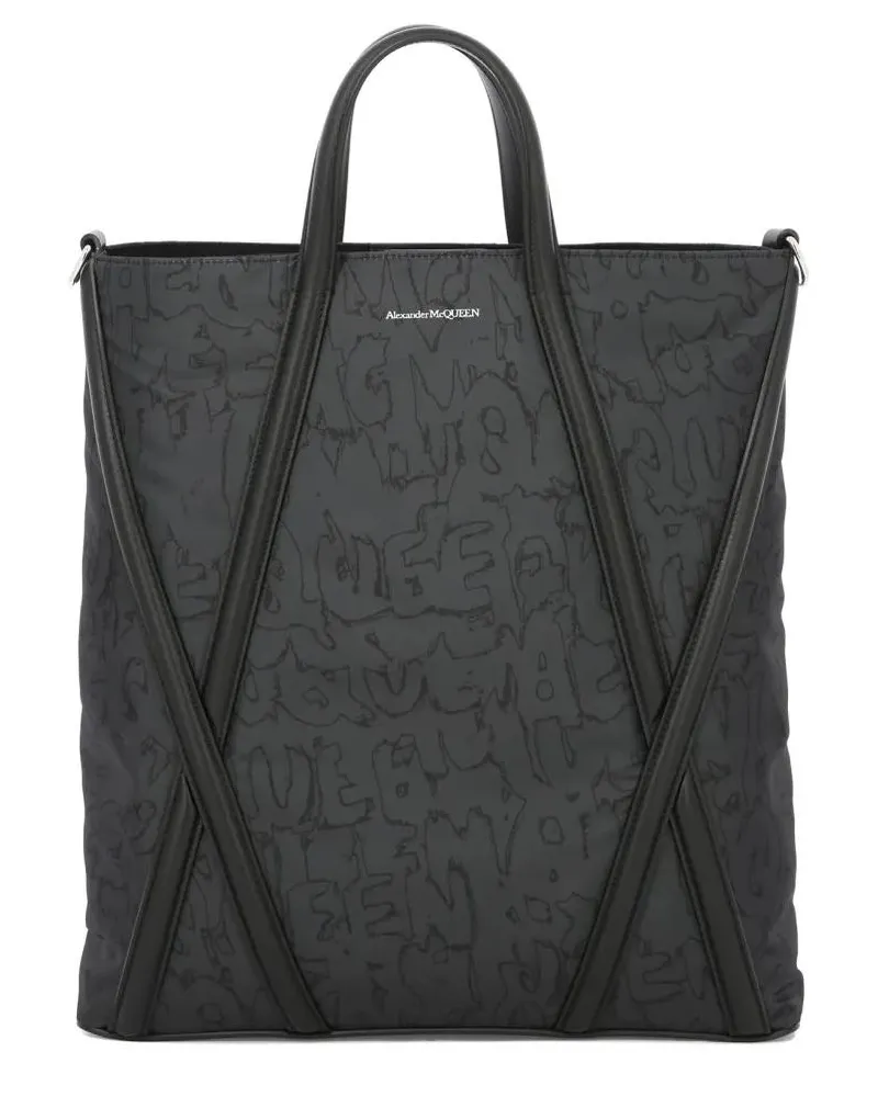 Alexander McQueen Hobo Bags Sleek Black Shoulder Bag schwarz Schwarz
