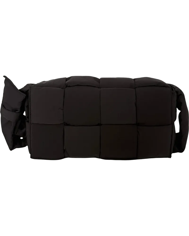 Bottega Veneta Crossbody Bags  Medium Padded Tech Cassette Bag Bla schwarz Schwarz