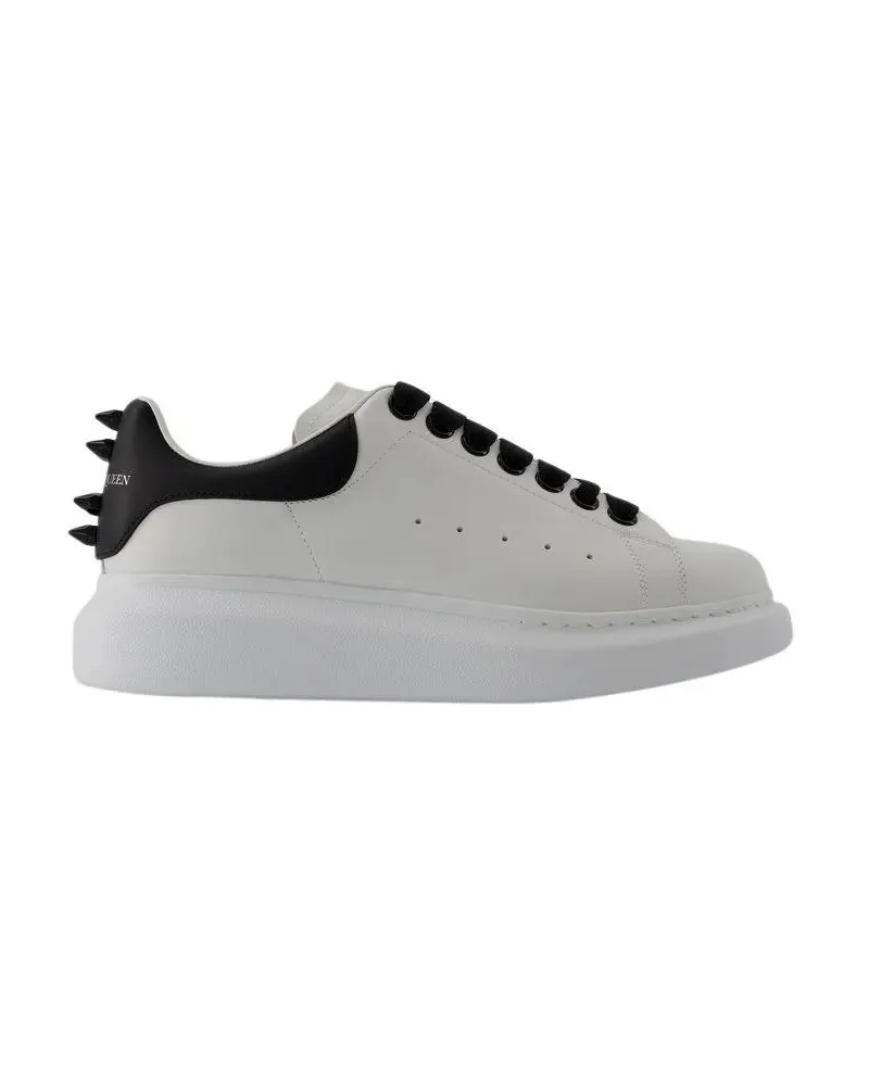 Alexander McQueen Sneakers Oversized Sneakers - Leather - White/Black Weiß