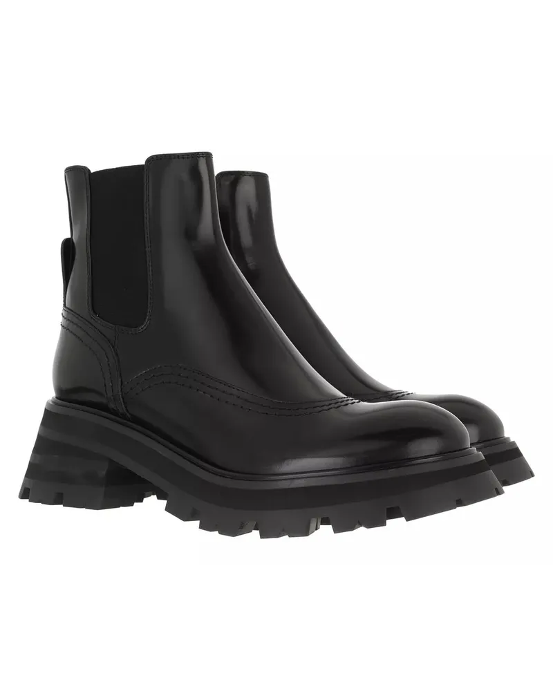 Alexander McQueen Boots & Stiefeletten Wander Chelsea Boots Leather Schwarz