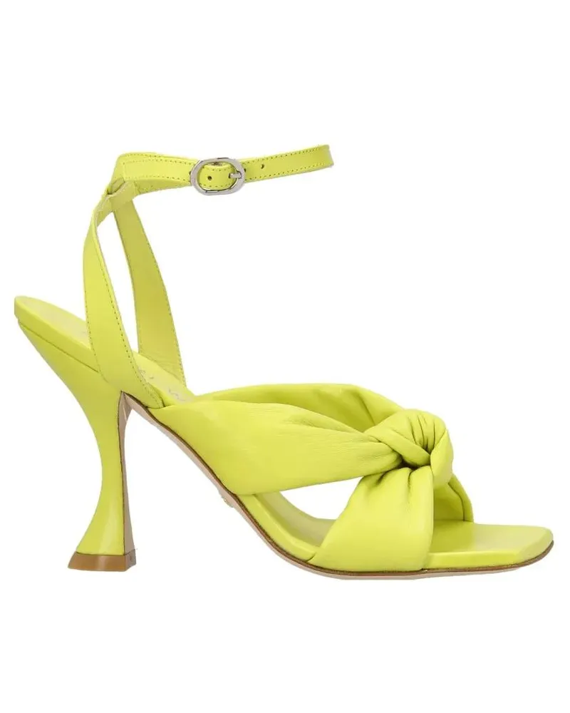 Stuart Weitzman Sandalen 'Playa' Sandals grün Grün