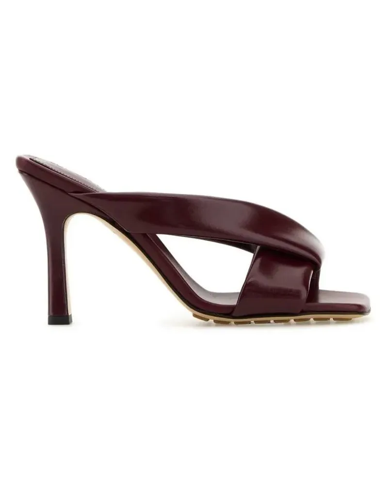 Bottega Veneta Sandalen Minimalist Flat Sandals With Thin Straps braun Braun