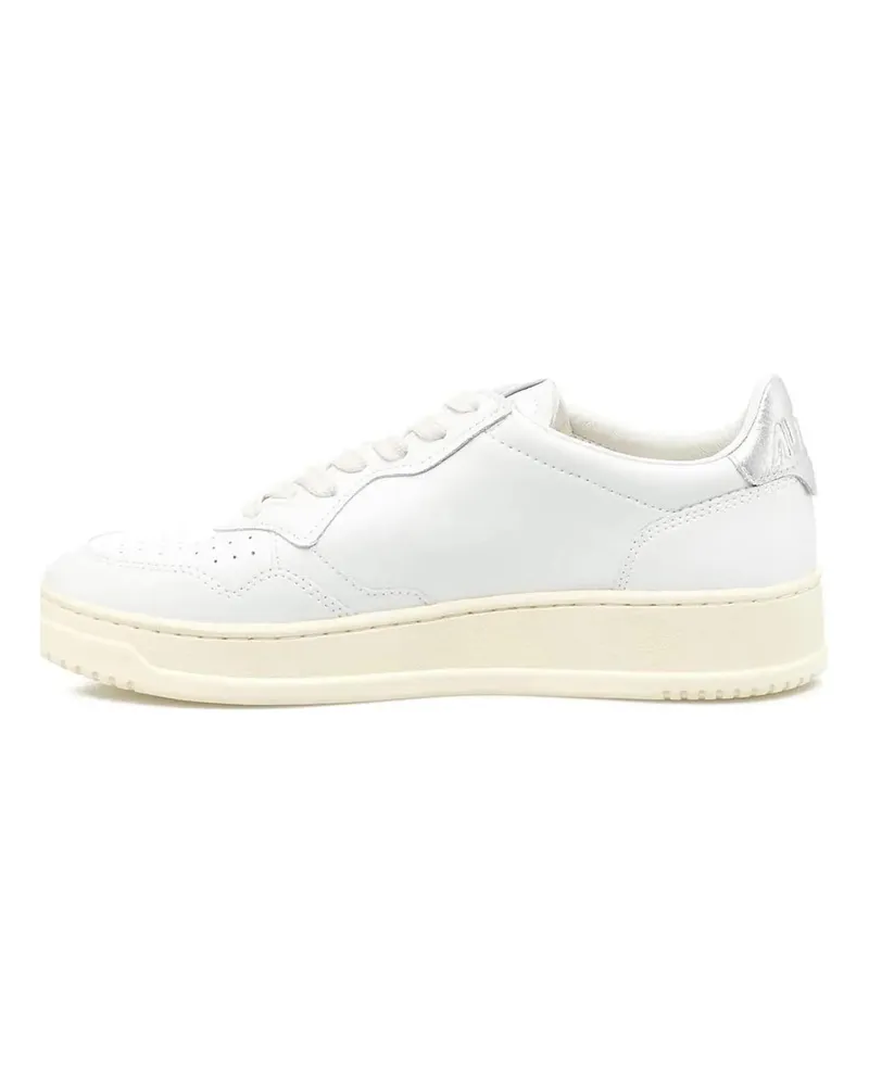 AUTRY Low-Top Sneaker Classic Low-Top Sneakers With Logo Patches weiß Weiß