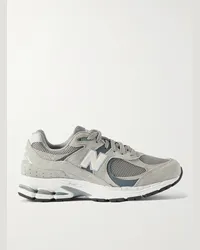 New Balance Sneakers in mesh e camoscio con finiture in pelle 2002R Grigio