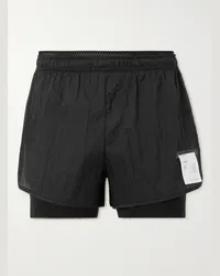 Satisfy Shorts a strati in Rippy e Justice Nero