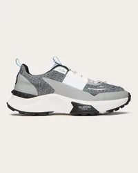 Valentino Garavani SNEAKER LOW TOP TRUE ACT IN MESH E TESSUTO GOMMATO Uomo GHIACCIO/PASTEL GREY/NERO/BIANCO Ghiaccio