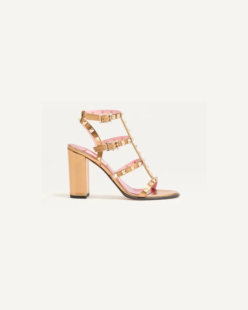 Valentino Garavani Sandalo Rockstud In Vitello Laminato Con Cinturini 90Mm Donna ORO Oro