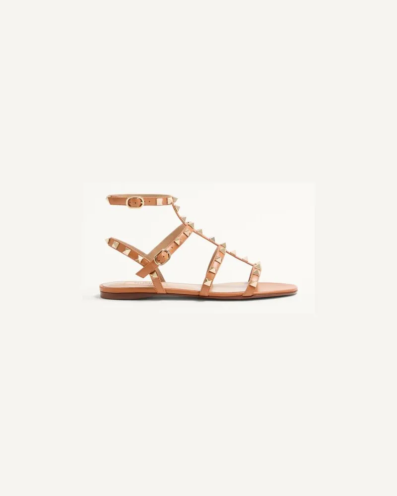 Valentino Garavani Sandalo Basso Rockstud In Vitello Con Cinturini Donna MANDORLA Mandorla