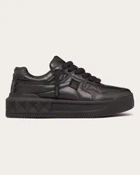 Valentino Garavani SNEAKER LOW-TOP ONE STUD XL IN NAPPA Uomo NERO Nero