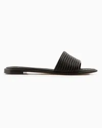 Giorgio Armani OFFICIAL STORE Sandali Flat In Nappa Nero