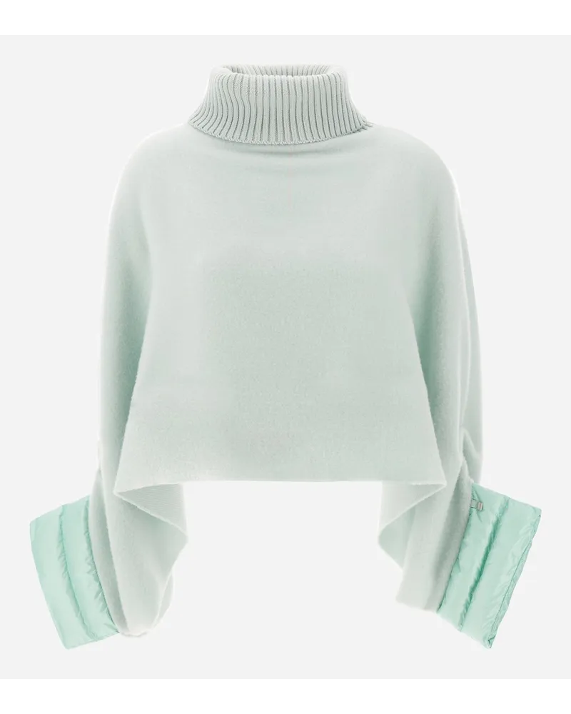 Herno Poncho Resort In Soft Poncho E Nylon Ultraligh Lattementa