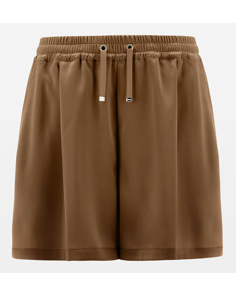 Herno Shorts In Casual Satin Sabbia