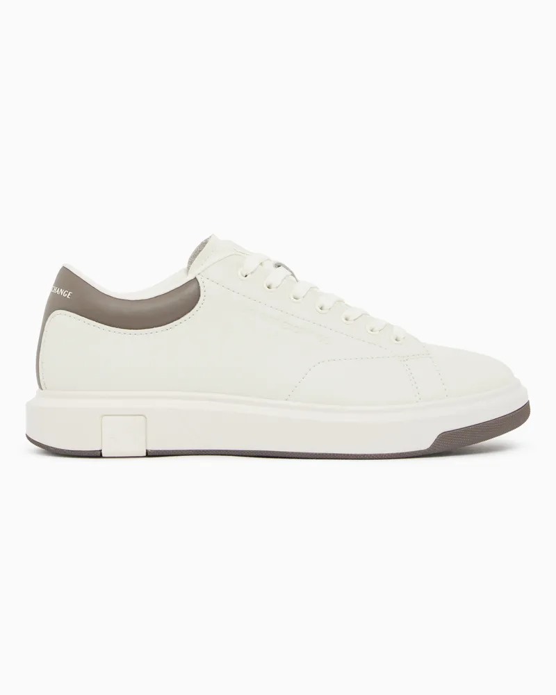 Armani Exchange Sneakers in pelle con suola in gomma e tallone a contrasto Bianco