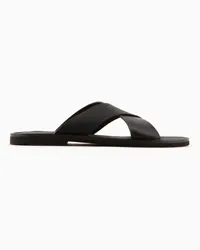 Emporio Armani OFFICIAL STORE Sandali Crossed In Pelle Micro Perforata Eagle All Over Nero