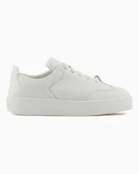 Emporio Armani OFFICIAL STORE Sneakers In Pelle Stampa Cervo Con Dettaglio Monogram Bianco