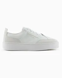 Emporio Armani OFFICIAL STORE Sneakers In Pelle Con Dettagli In Suede E Logo A Rilievo Bianco