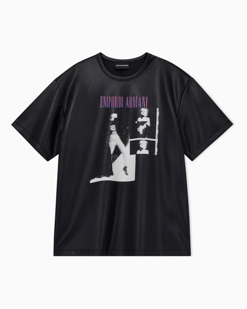 Emporio Armani T-shirt over in jersey spalmato lucido con stampa grafica Nero