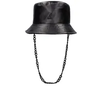 Cappello bucket in similpelle con catena