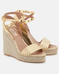 Valentino Garavani Sandali Rockstud in pelle metallizzata Oro