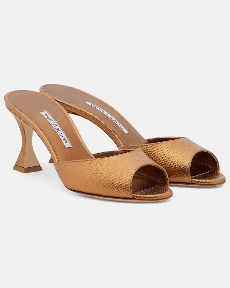 Manolo Blahnik Mules Jadaron in pelle metallizzata Oro