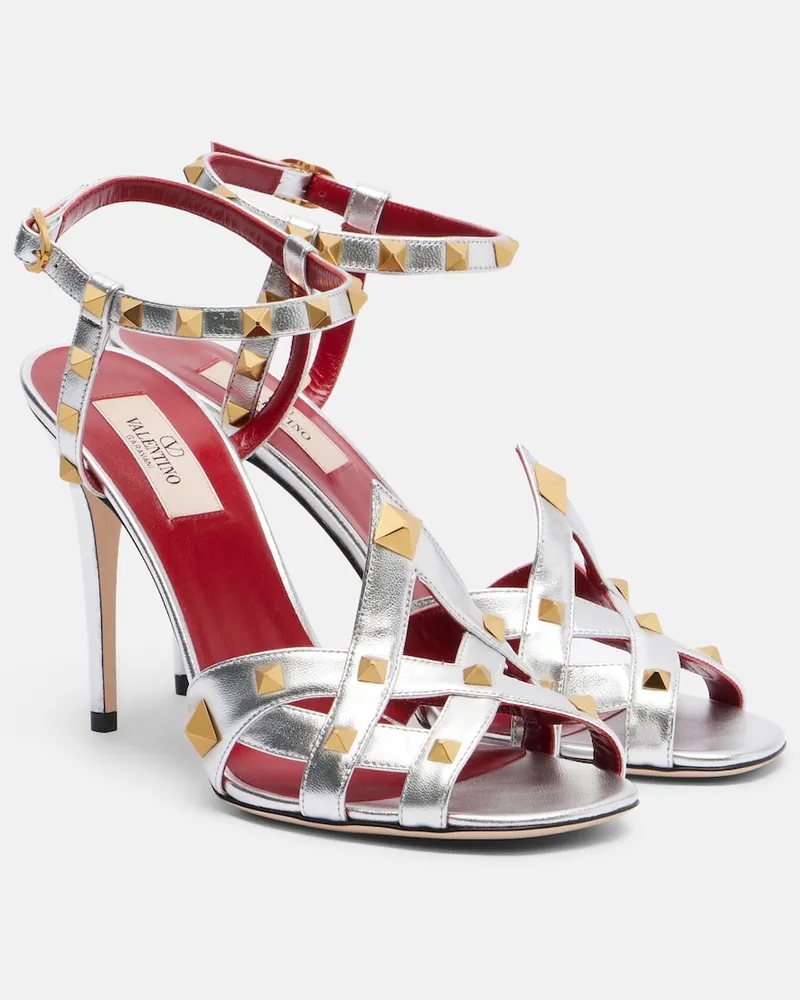 Valentino Garavani Sandali Rockstud in pelle metallizzata Argento