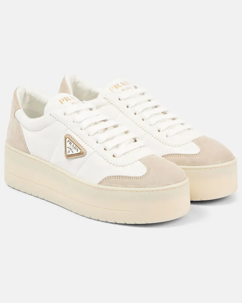 Prada Sneakers in pelle con platform Bianco