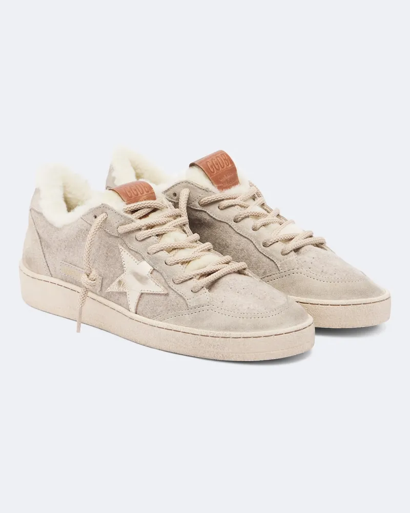 Golden Goose Sneakers Ball Star con suede Grigio
