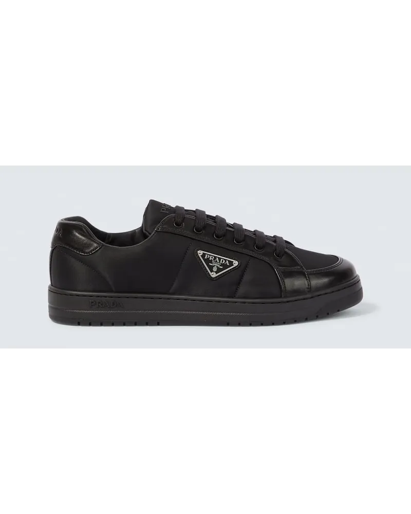 Prada Sneakers in Re-Nylon e pelle Nero