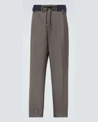 Sacai Pantaloni regular Marrone