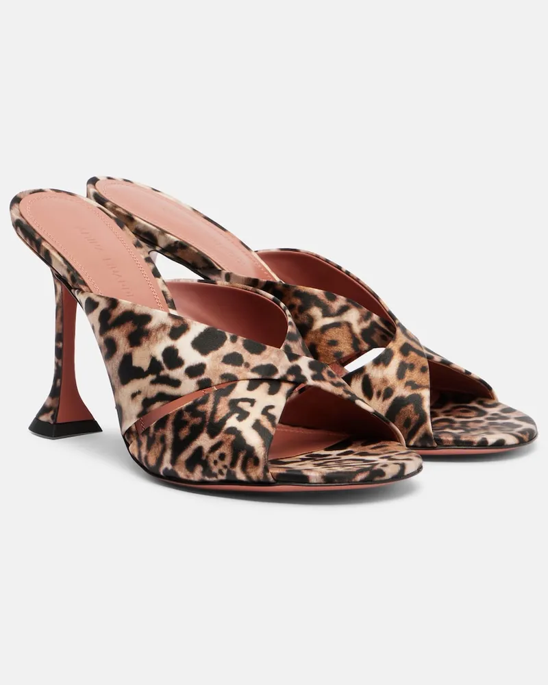 Amina Muaddi Mules Salma in raso con stampa leopardata Marrone