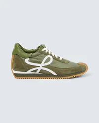 Loewe Sneakers Flow Runner con pelle Verde