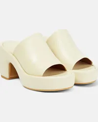 Robert Clergerie Mules Dodie in pelle con plateau Beige