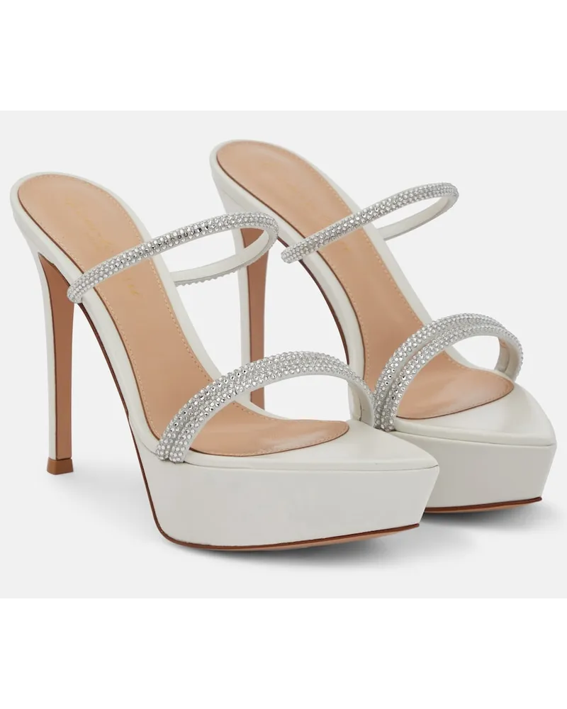 Gianvito Rossi Sandali Cannes con plateau e cristalli Bianco