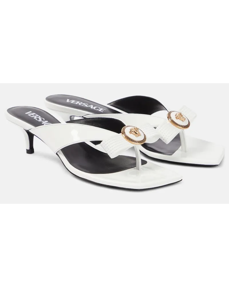 Versace Sandali Gianni Ribbon 45 in vernice Bianco