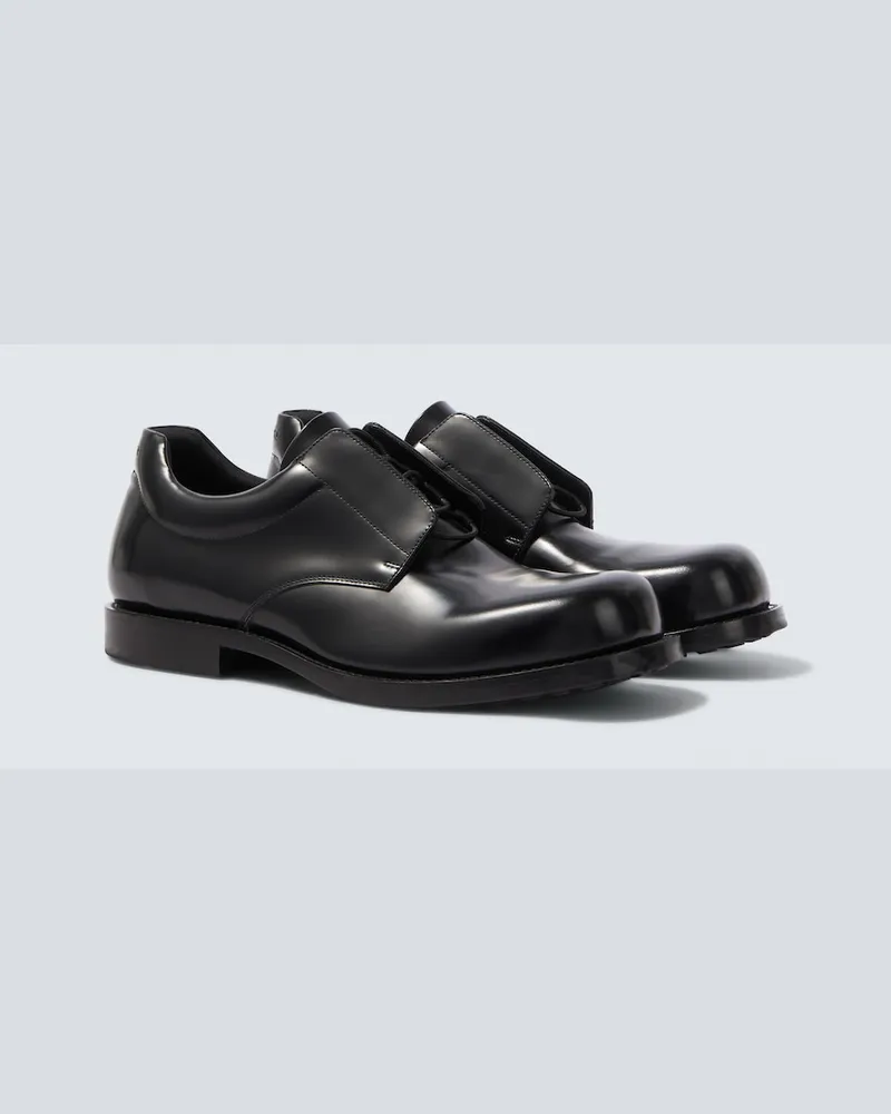 Balenciaga Sringate in pelle spazzolata Nero