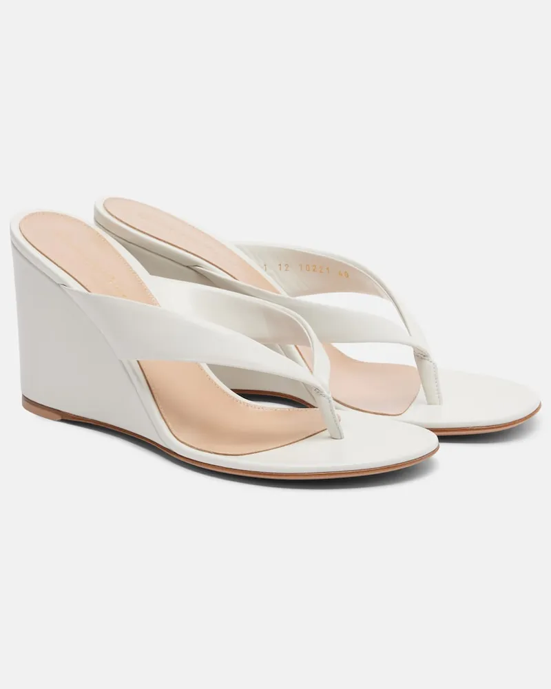 Gianvito Rossi Sandali infradito in pelle con zeppa Bianco
