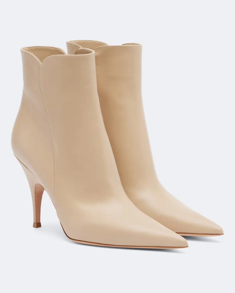 Gianvito Rossi Stivaletti in pelle Beige