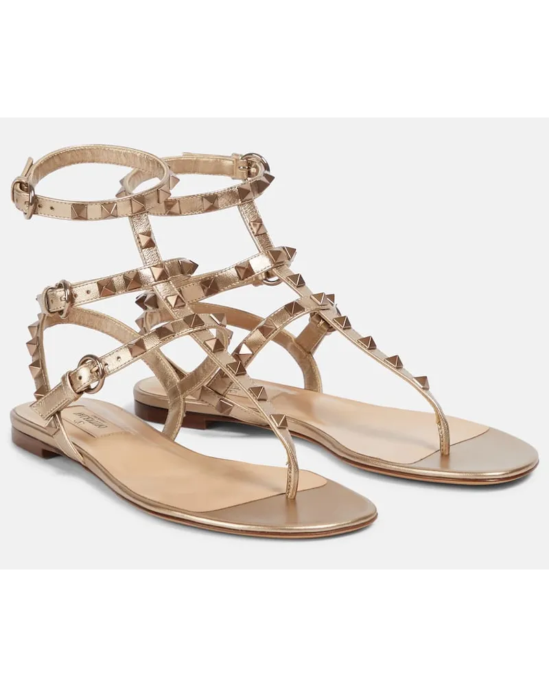 Valentino Garavani Sandali Rockstud in pelle metallizzata Metallizzato