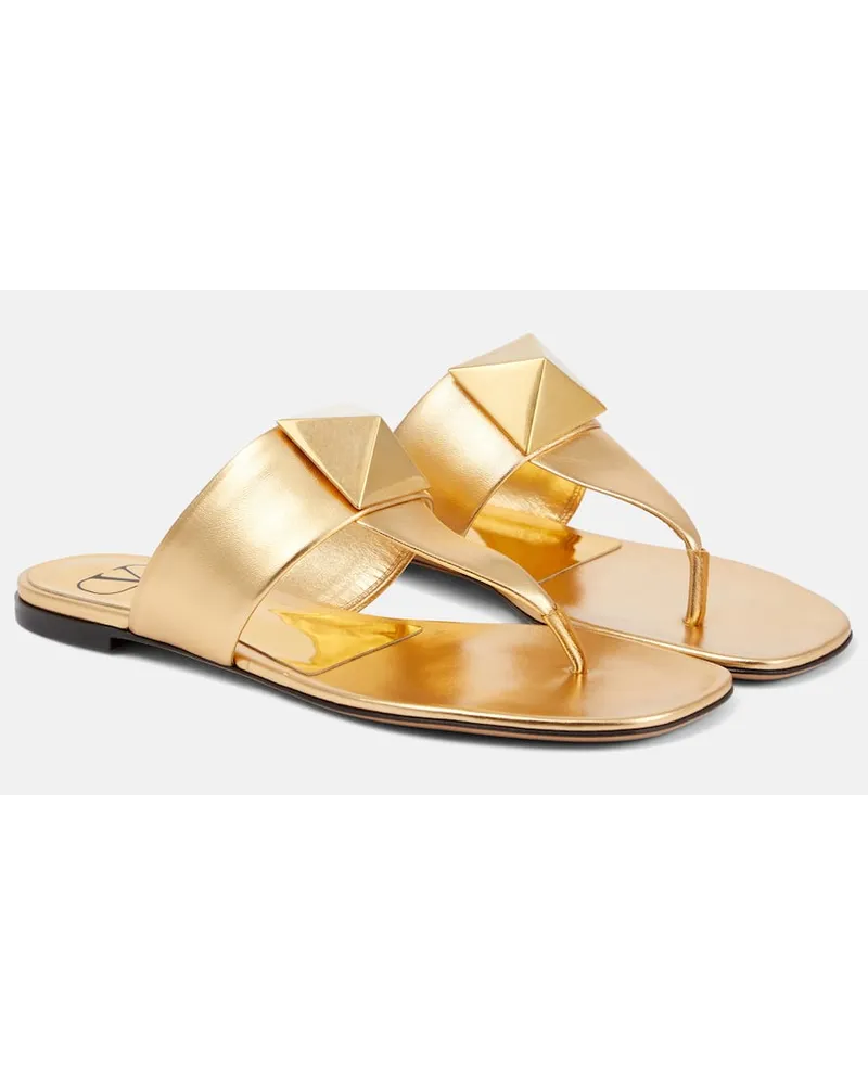 Valentino Garavani Sandali infradito One Stud in pelle Oro