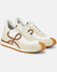 Loewe Sneakers Flow Runner in suede Beige