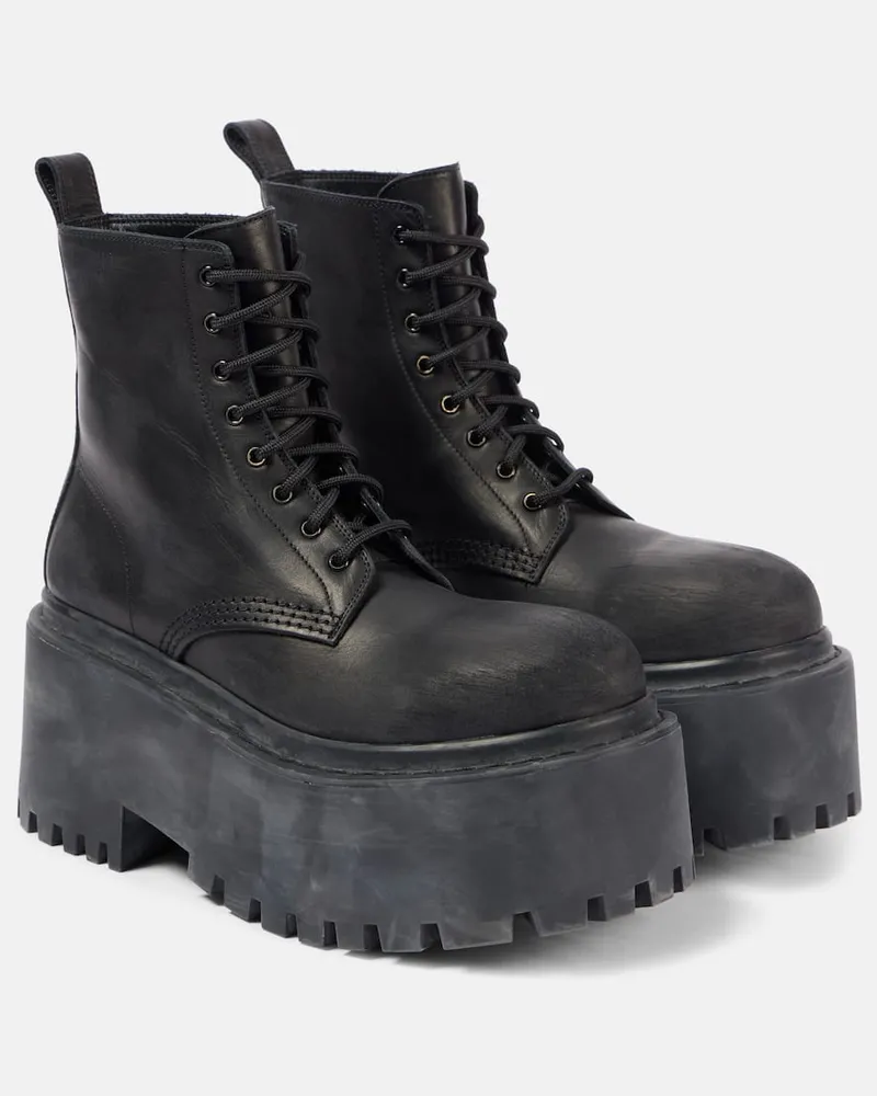 Balenciaga Anfibi Strike in pelle con platform Nero