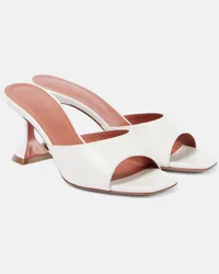 Amina Muaddi Mules Lupita 70 in pelle Bianco