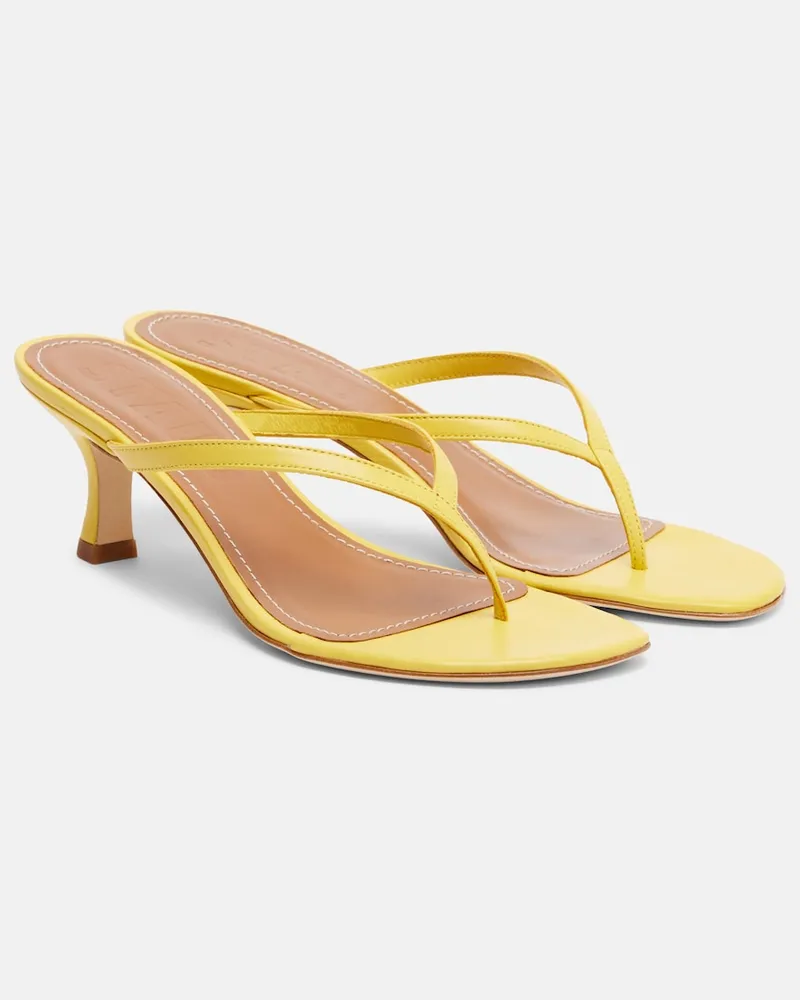 STAUD Sandali infradito Freja in pelle Giallo