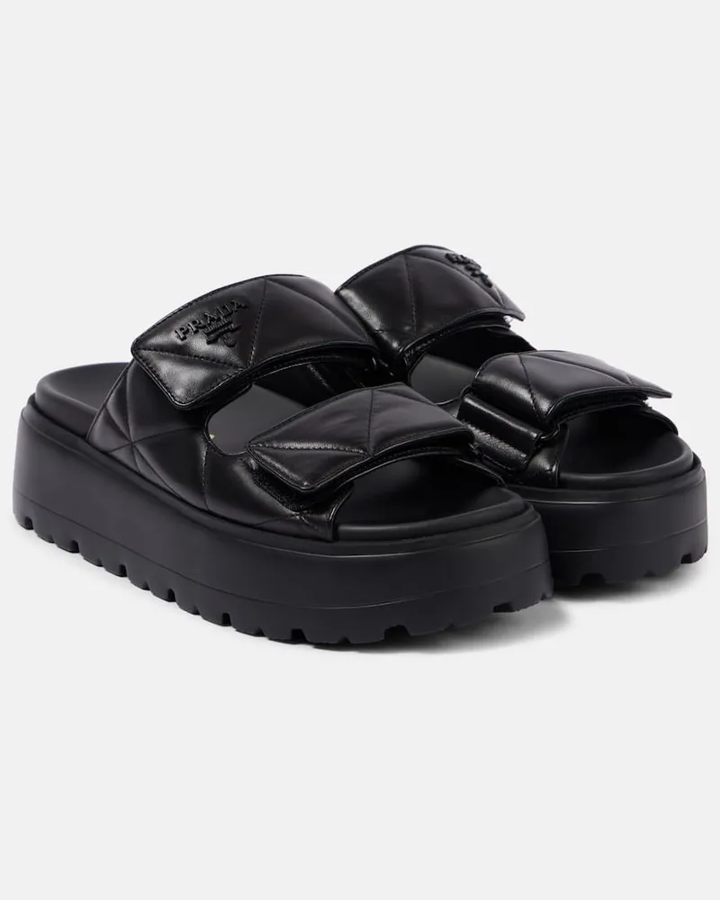 Prada Sandali in pelle matelassÃ© con platform Nero