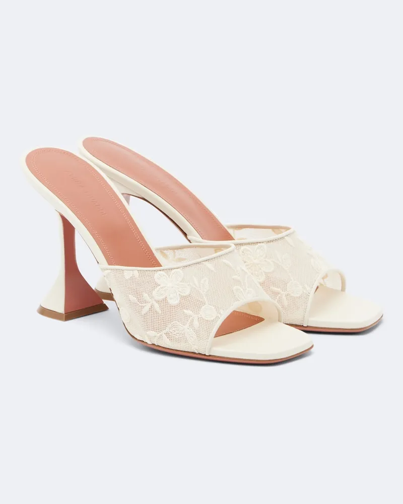 Amina Muaddi Mules Lupita in pizzo Bianco