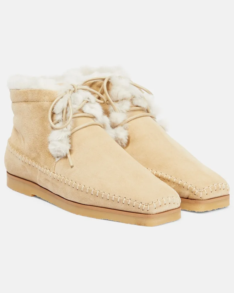 Totême Stivaletti in suede e shearling Marrone